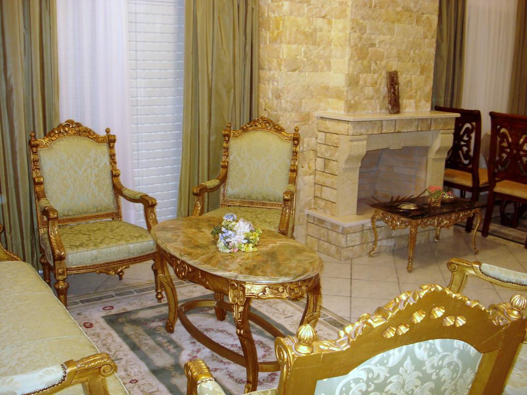 Kristallia Rooms โมนาสติรากี ภายนอก รูปภาพ