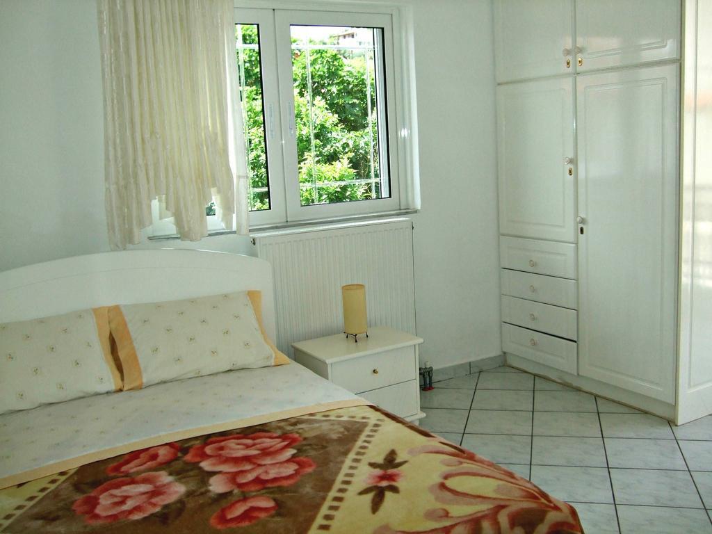 Kristallia Rooms โมนาสติรากี ห้อง รูปภาพ